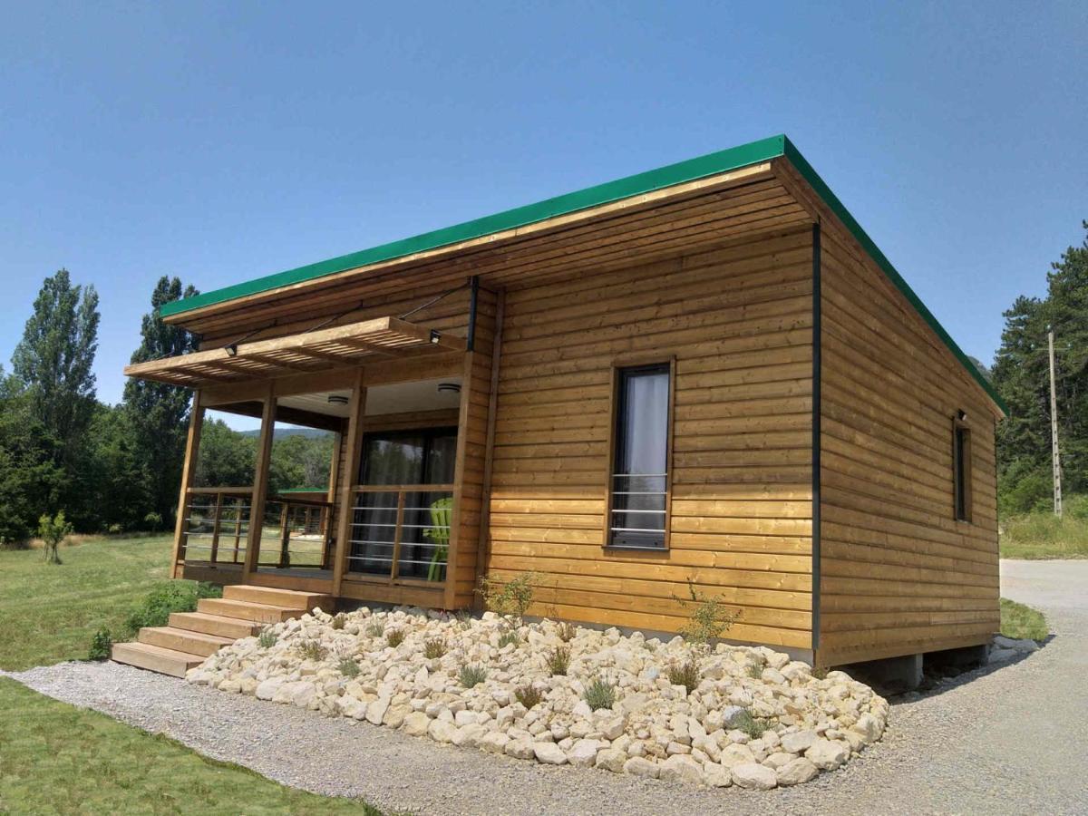 Les Chalets De Saint Maurice Dieulefit Exteriér fotografie